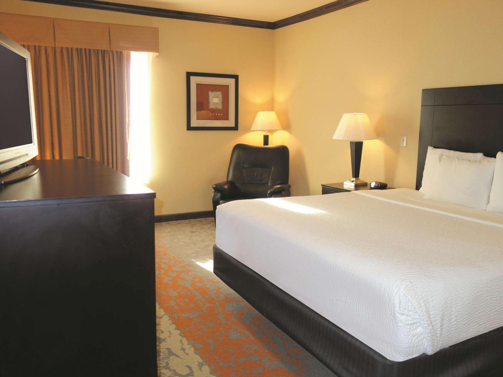 La Quinta by Wyndham Eastland photo 15