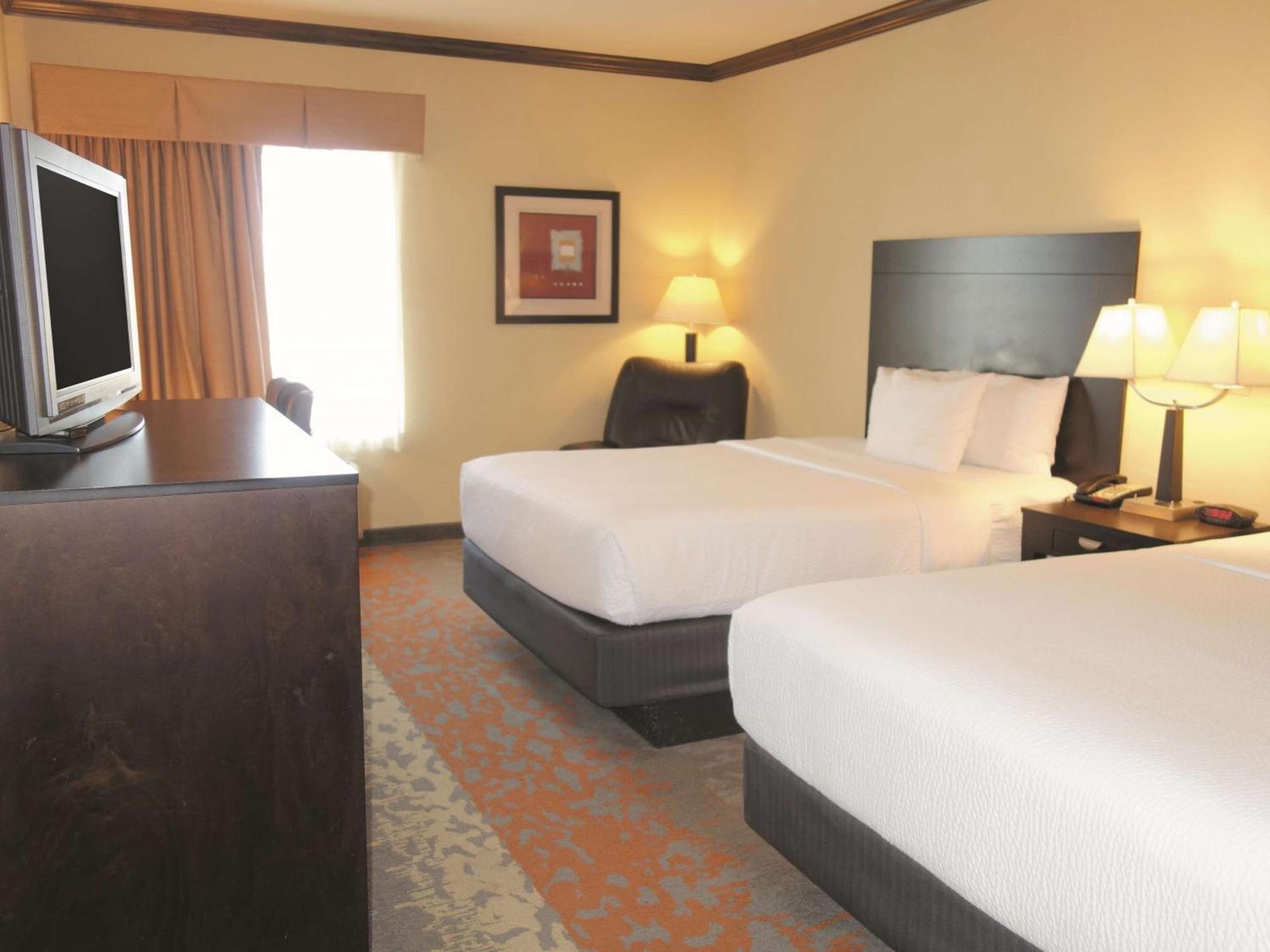 La Quinta by Wyndham Eastland photo 19