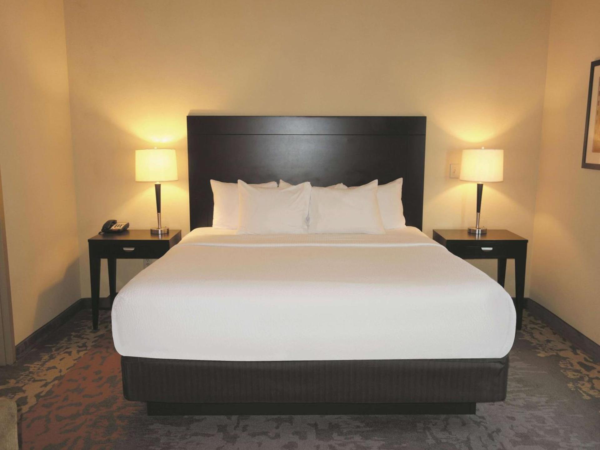 La Quinta by Wyndham Eastland photo 38