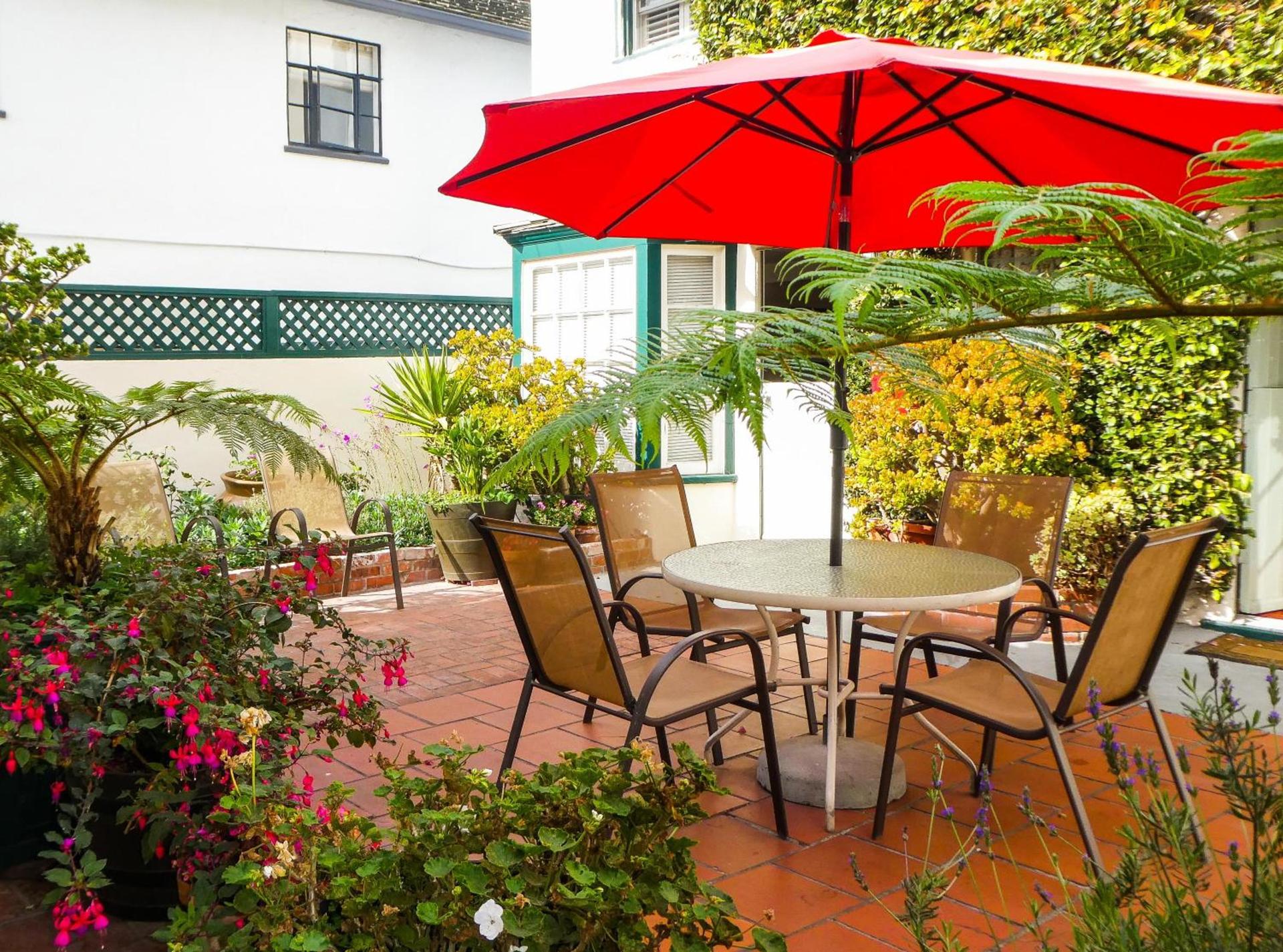 Carmel Fireplace Inn photo 10