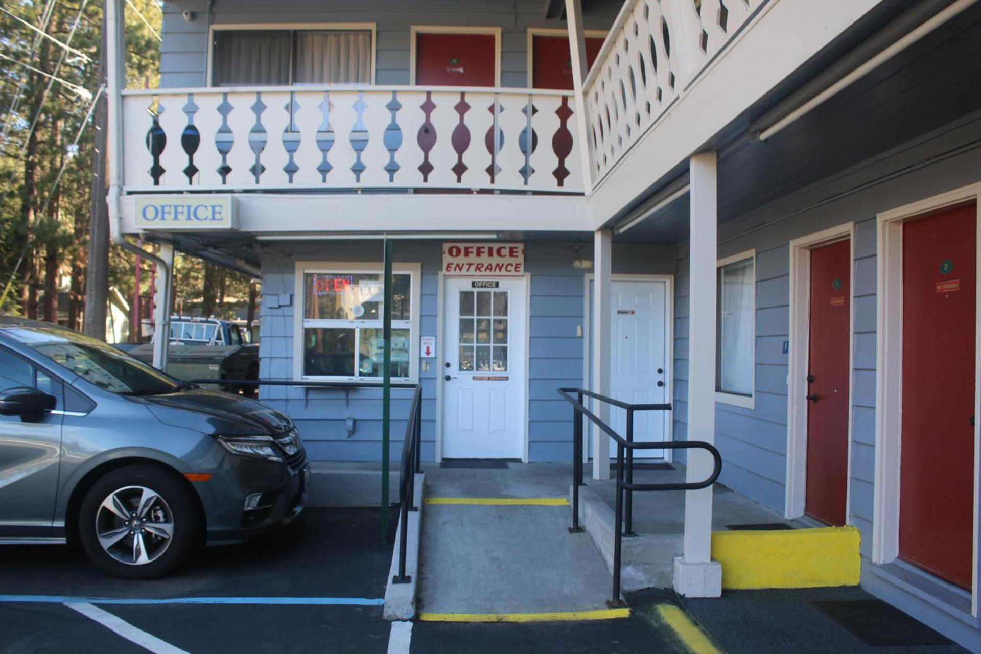 Thunderchief Inn photo 14
