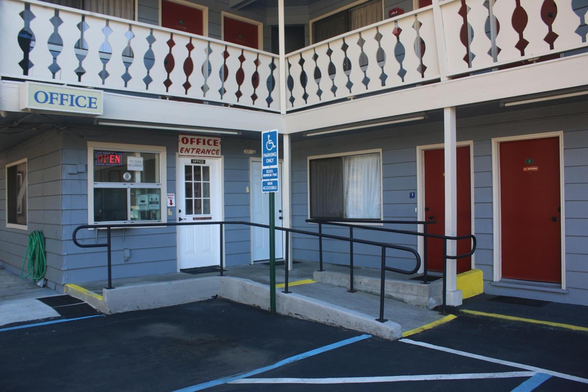 Thunderchief Inn photo 11