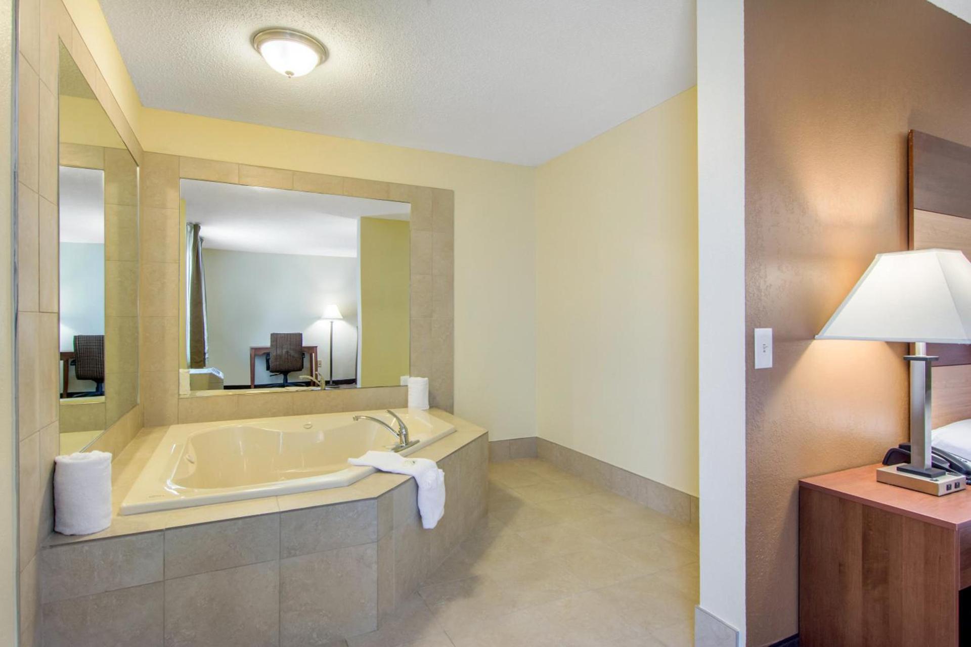 Quality Inn Loganville US Highway 78 photo 29