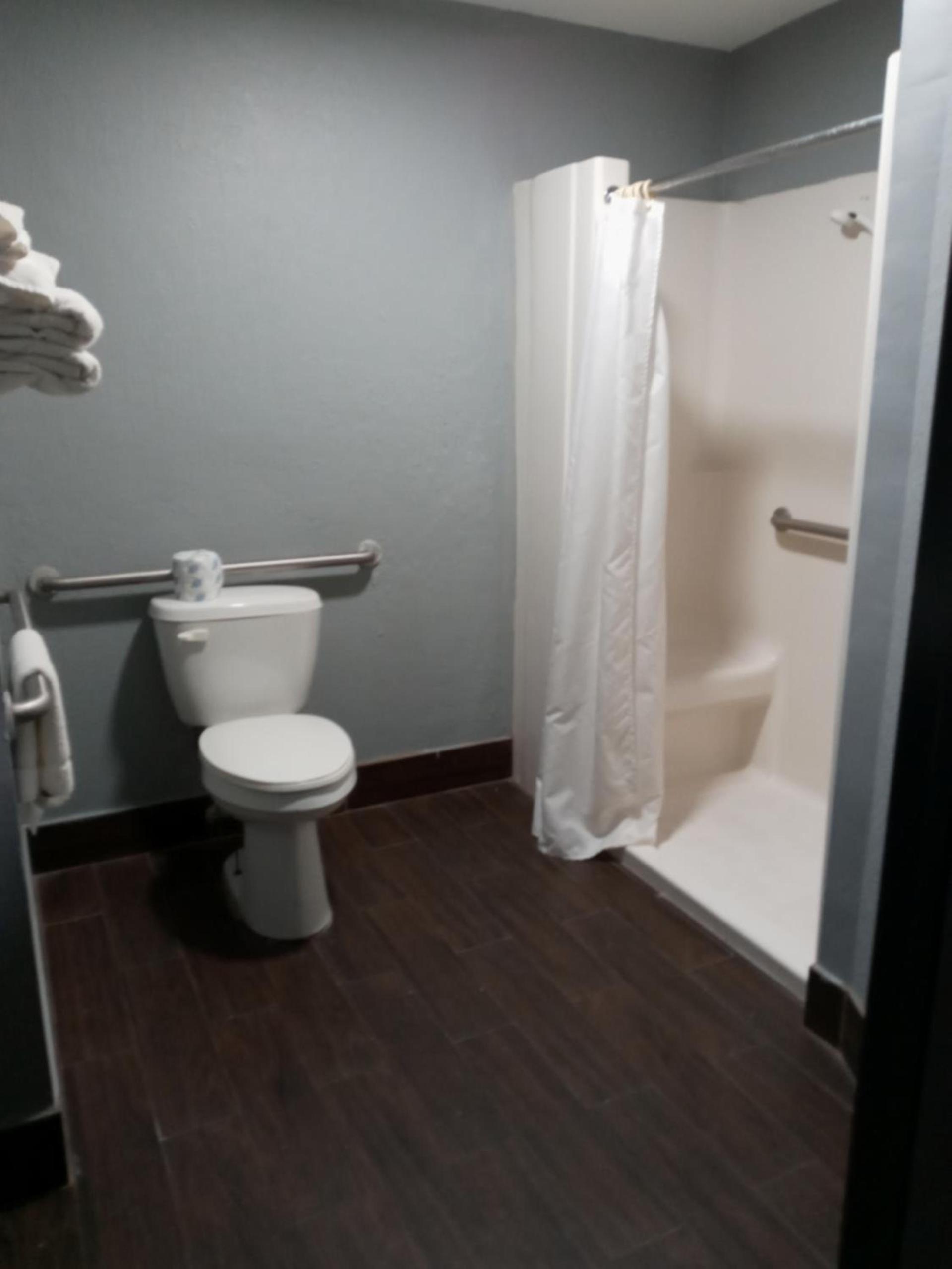 Travel Inn Winter Haven photo 14