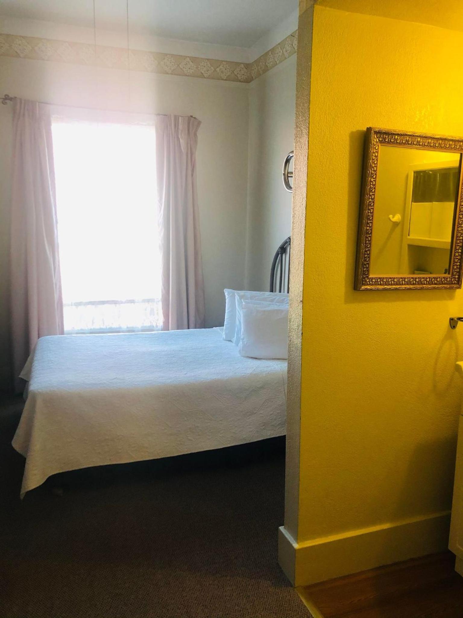 Historic Palace Hotel photo 31