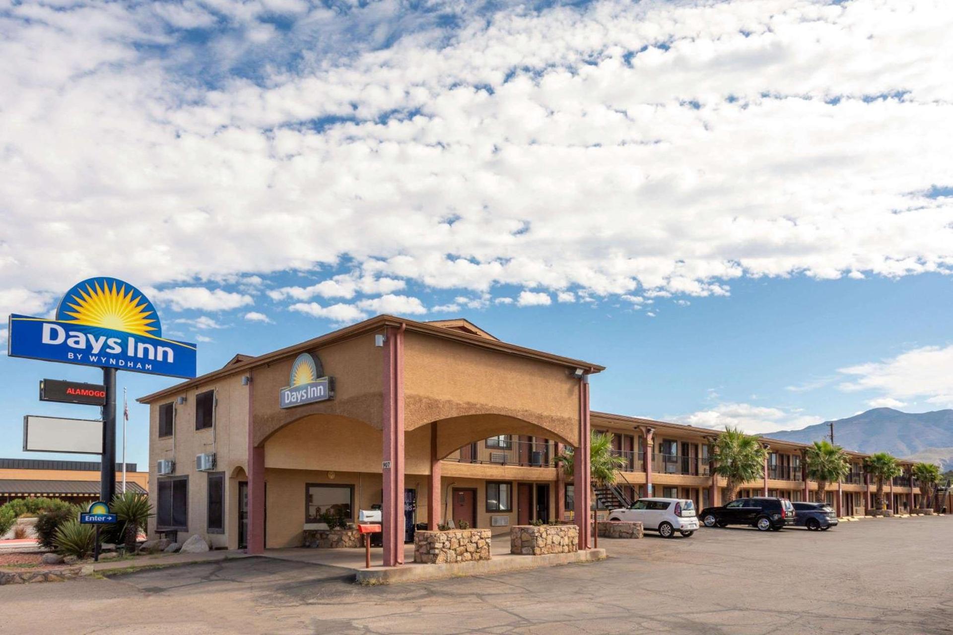 Days Inn by Wyndham Alamogordo White Sands photo 4