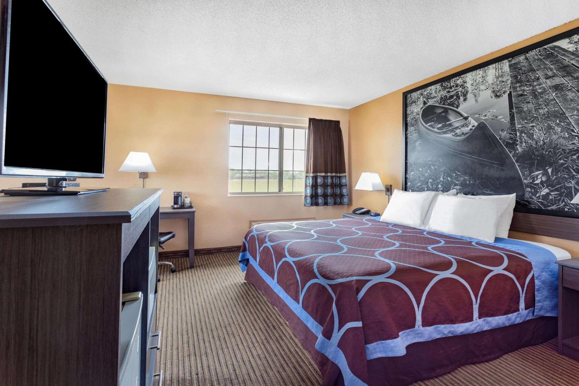 Super 8 by Wyndham Fort Dodge IA photo 20