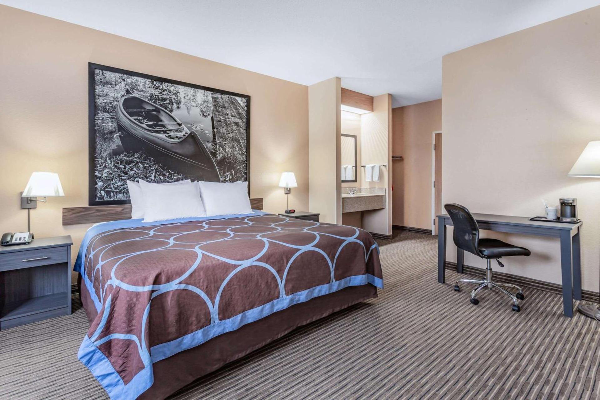 Super 8 by Wyndham Fort Dodge IA photo 24