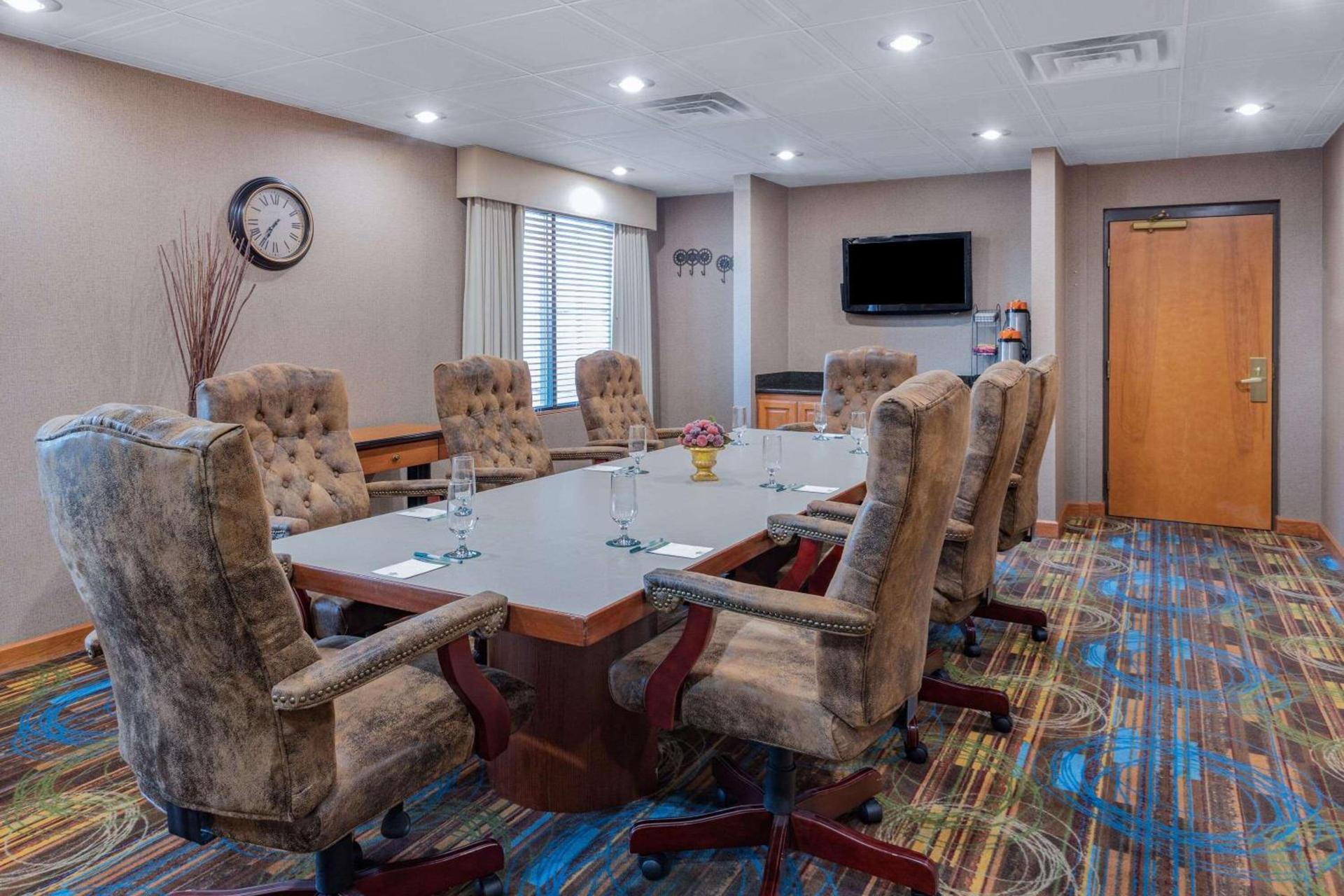 Wingate by Wyndham Lima photo 28