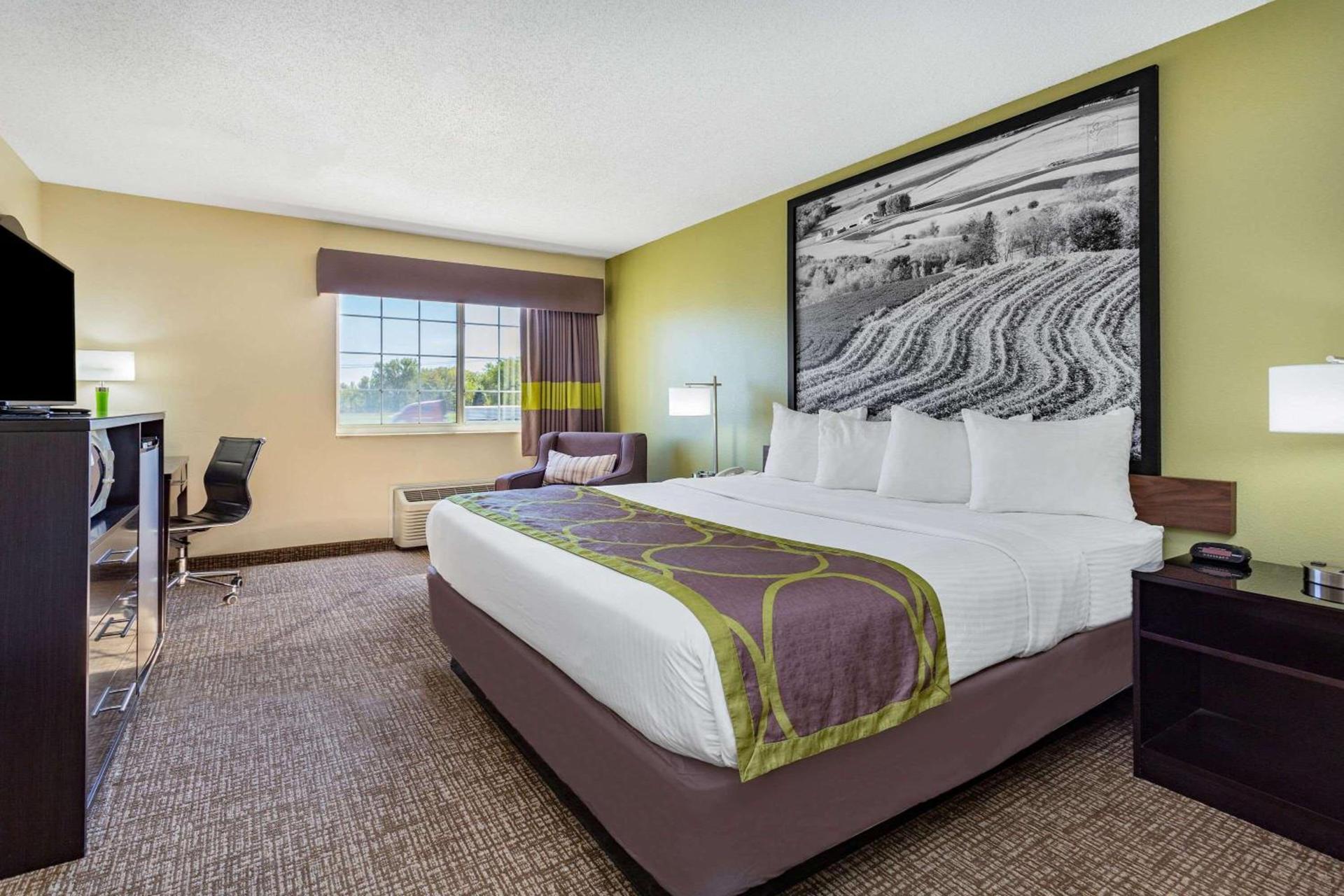 Emmetsburg Hotel & Suites photo 9
