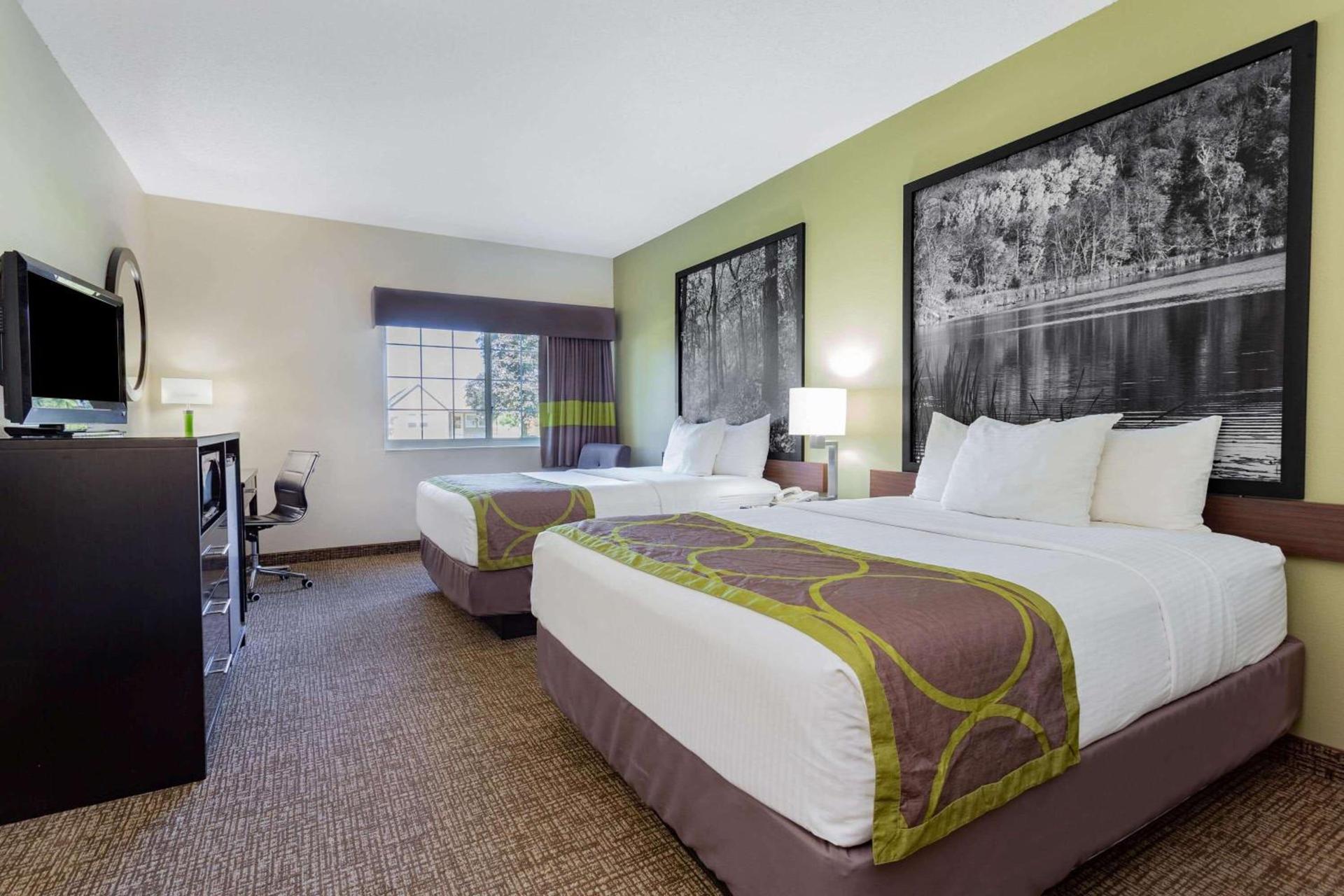 Emmetsburg Hotel & Suites photo 14