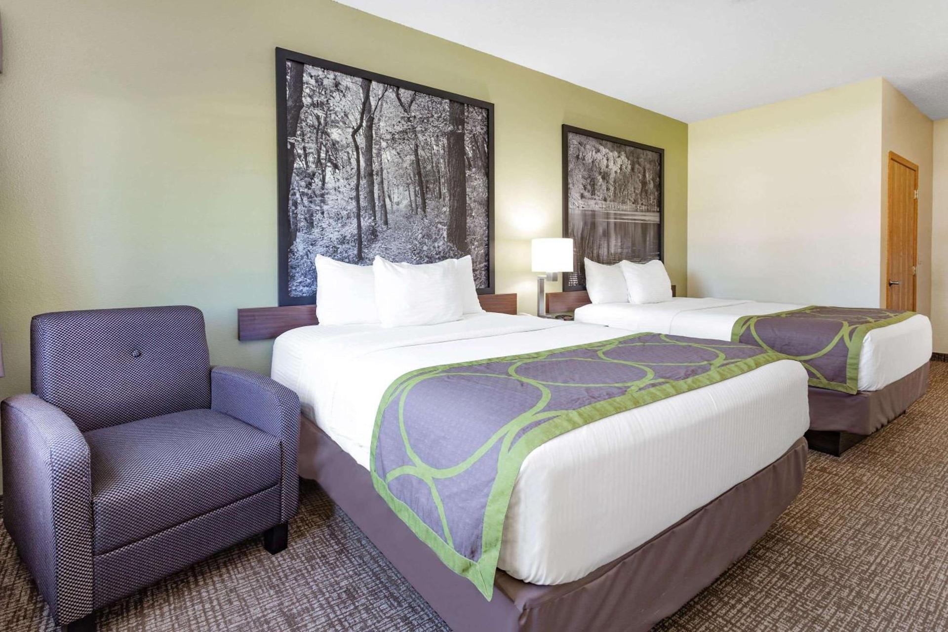 Emmetsburg Hotel & Suites photo 15