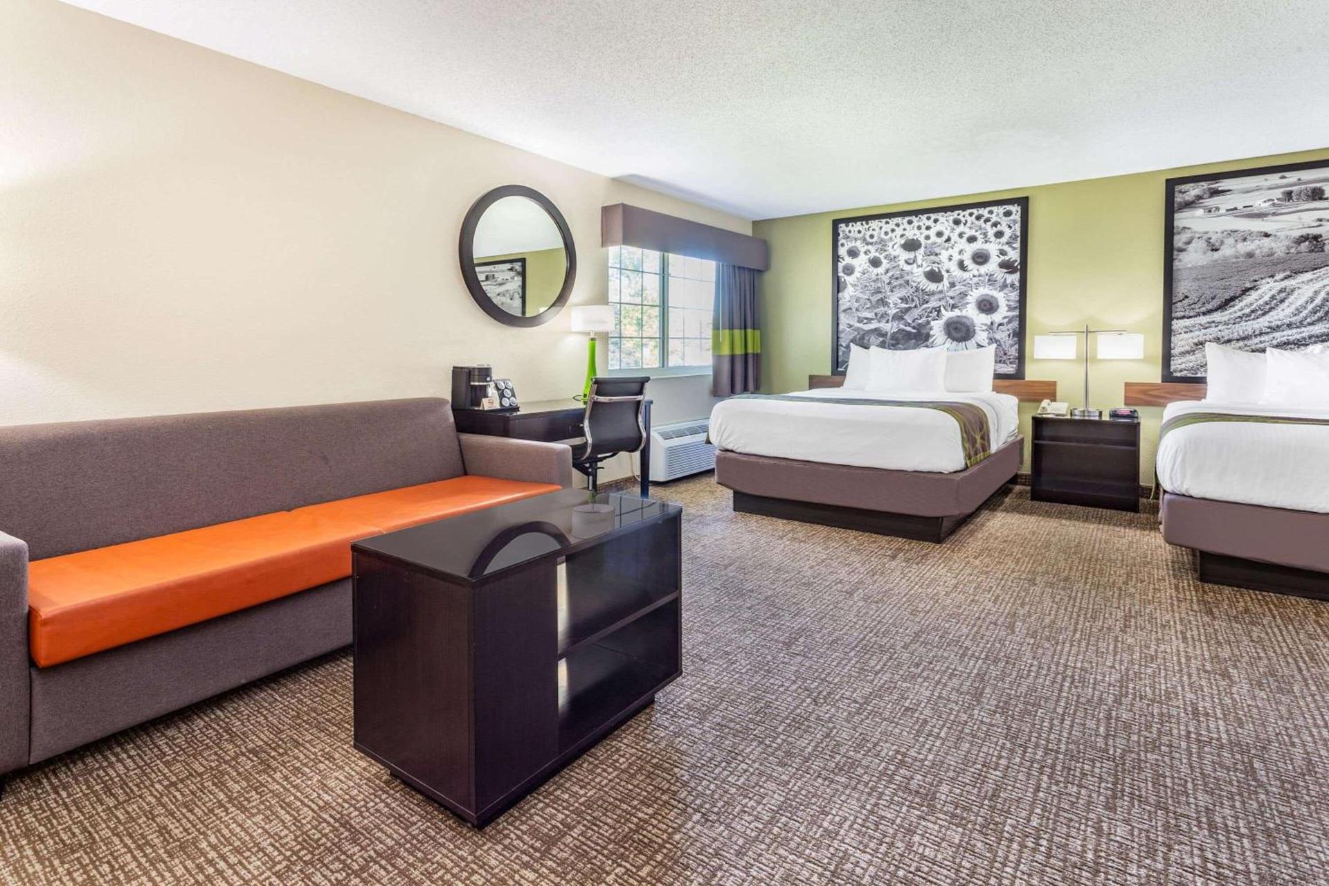 Emmetsburg Hotel & Suites photo 40