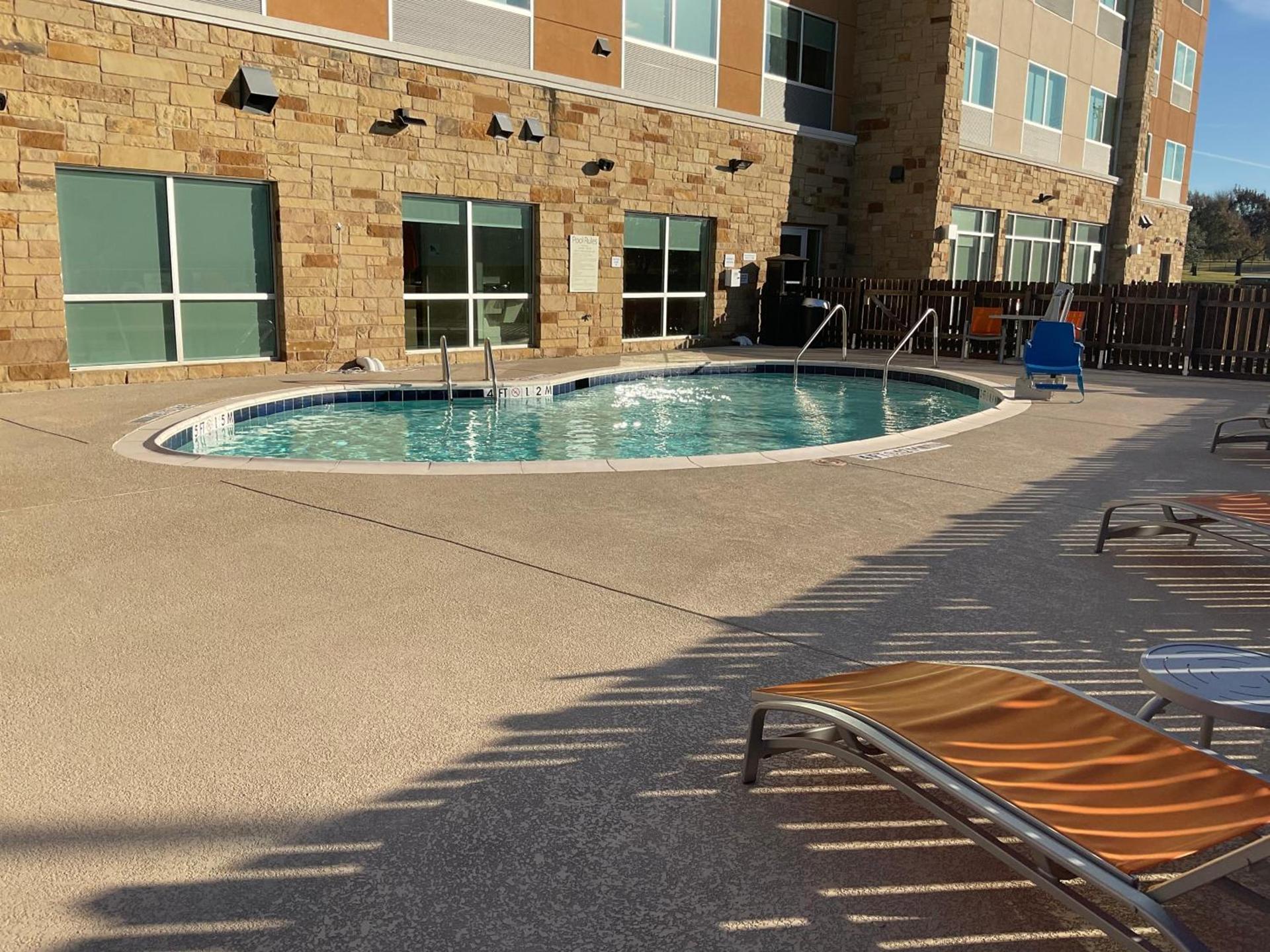 Holiday Inn Express & Suites - Wylie West by IHG photo 19