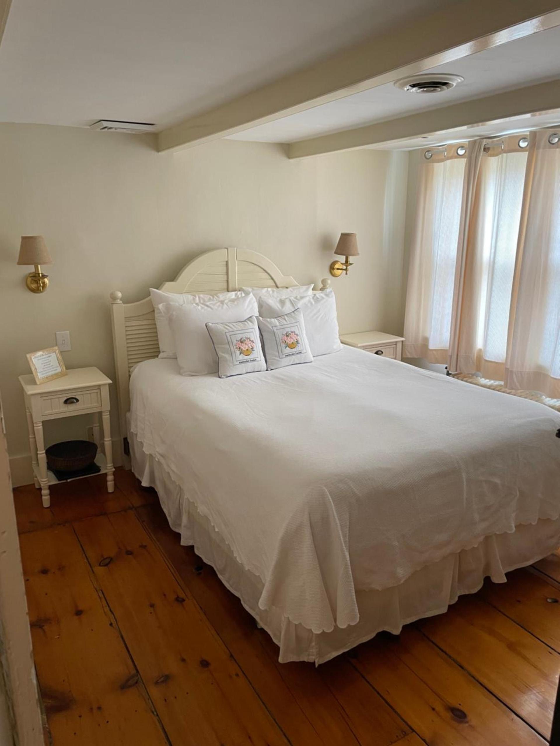 Cliff Lodge photo 14