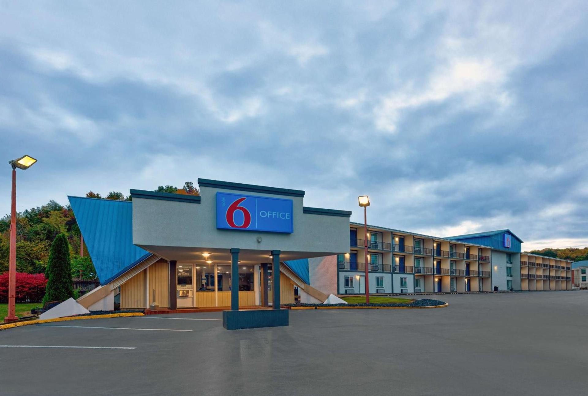 Motel 6 Corbin KY photo 4