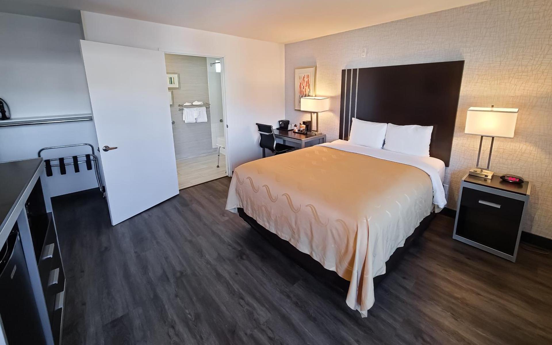 Quality Inn Burbank Airport photo 52