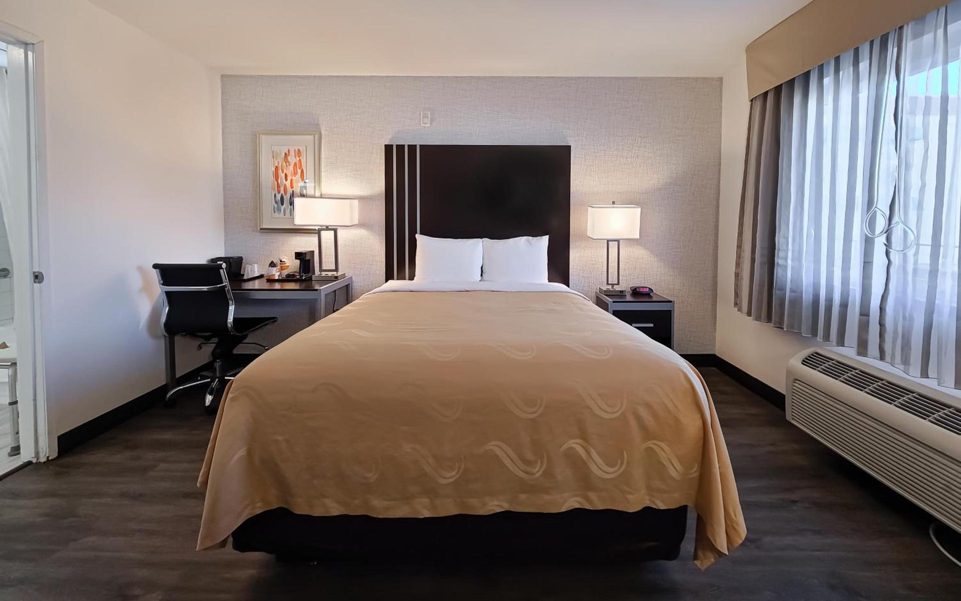Quality Inn Burbank Airport photo 41