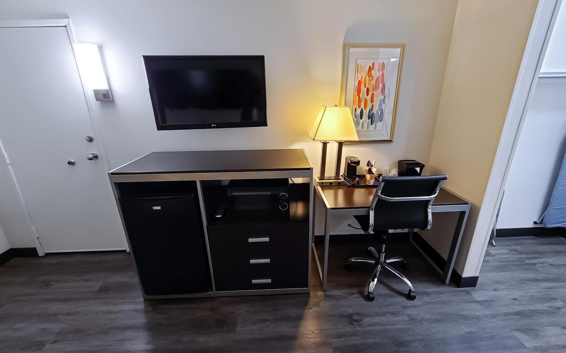 Quality Inn Burbank Airport photo 18