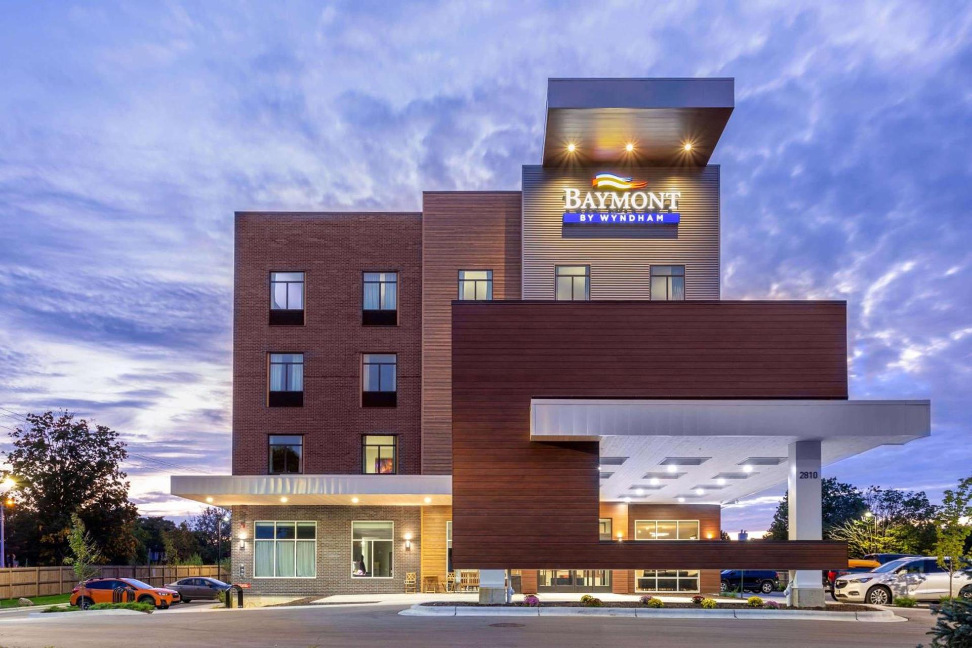 Baymont by Wyndham Madison photo 3