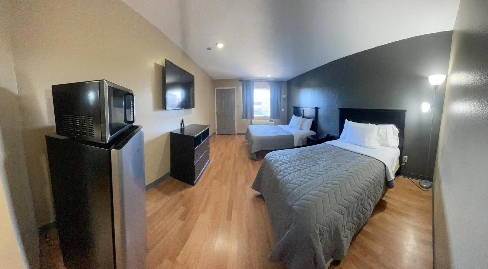 Best Budget Inn photo 7