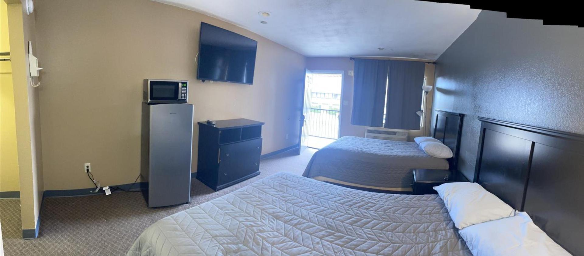 Best Budget Inn photo 10