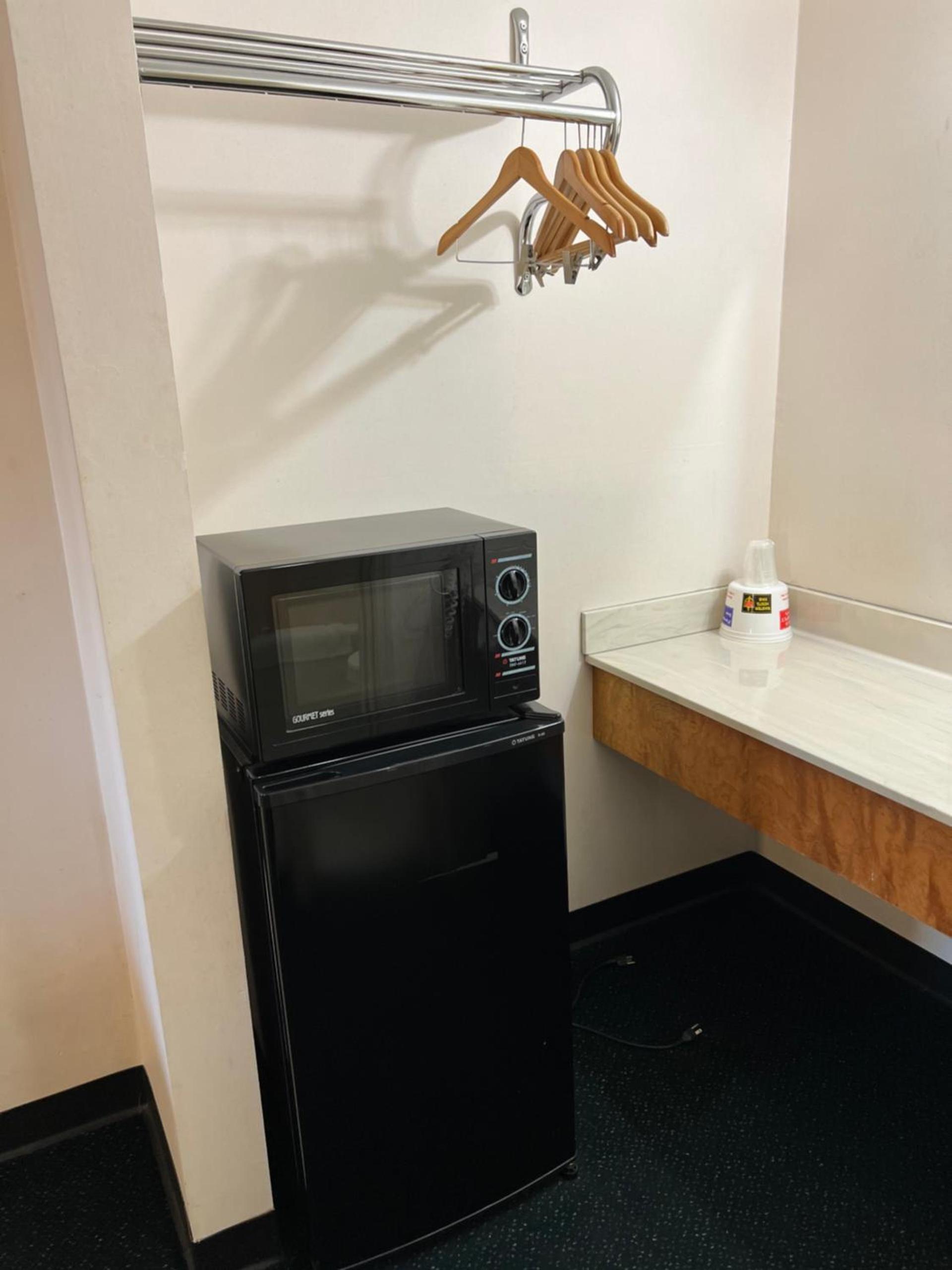 Garden Inn & Suites photo 21