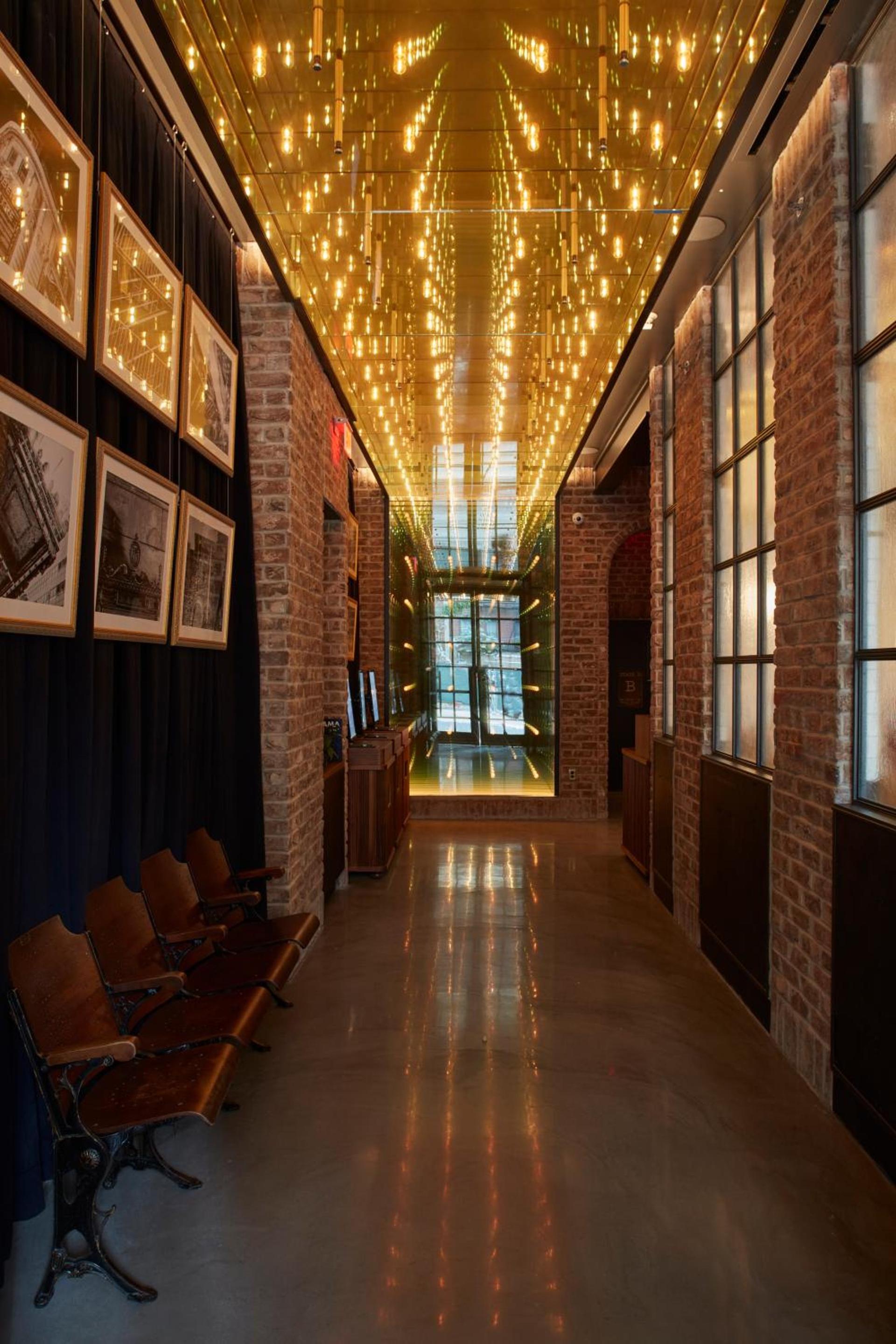 CIVILIAN Hotel photo 6