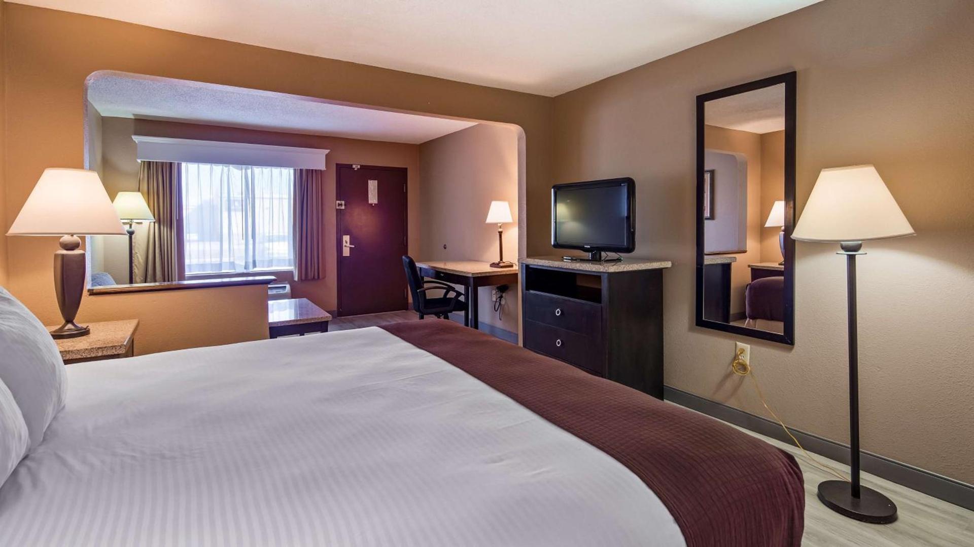 Best Western Lumberton photo 10