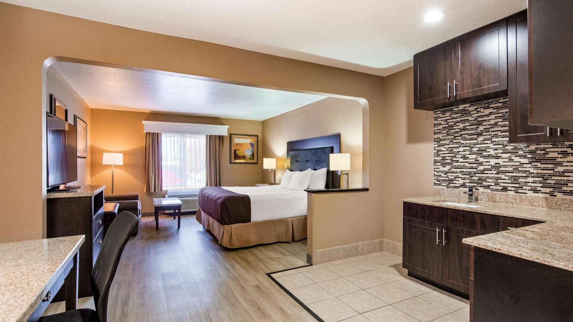 Best Western Lumberton photo 9