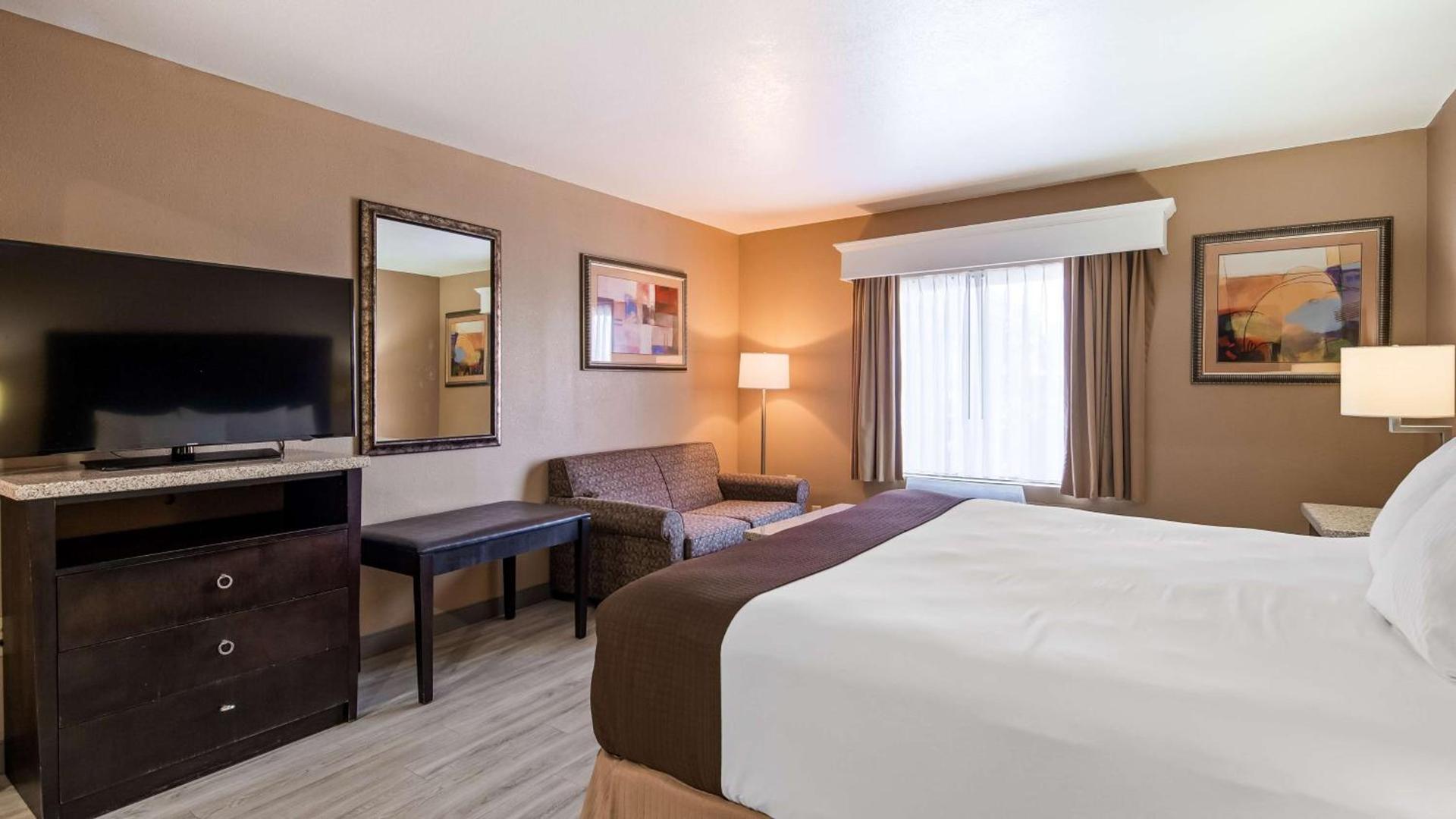 Best Western Lumberton photo 14