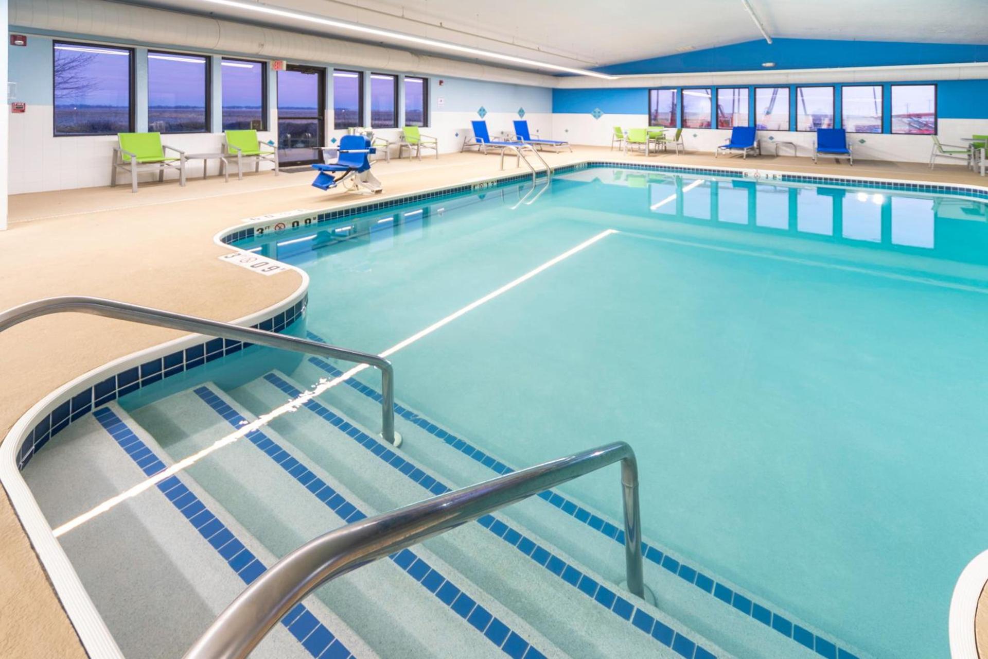 Holiday Inn Express Rochelle by IHG photo 64