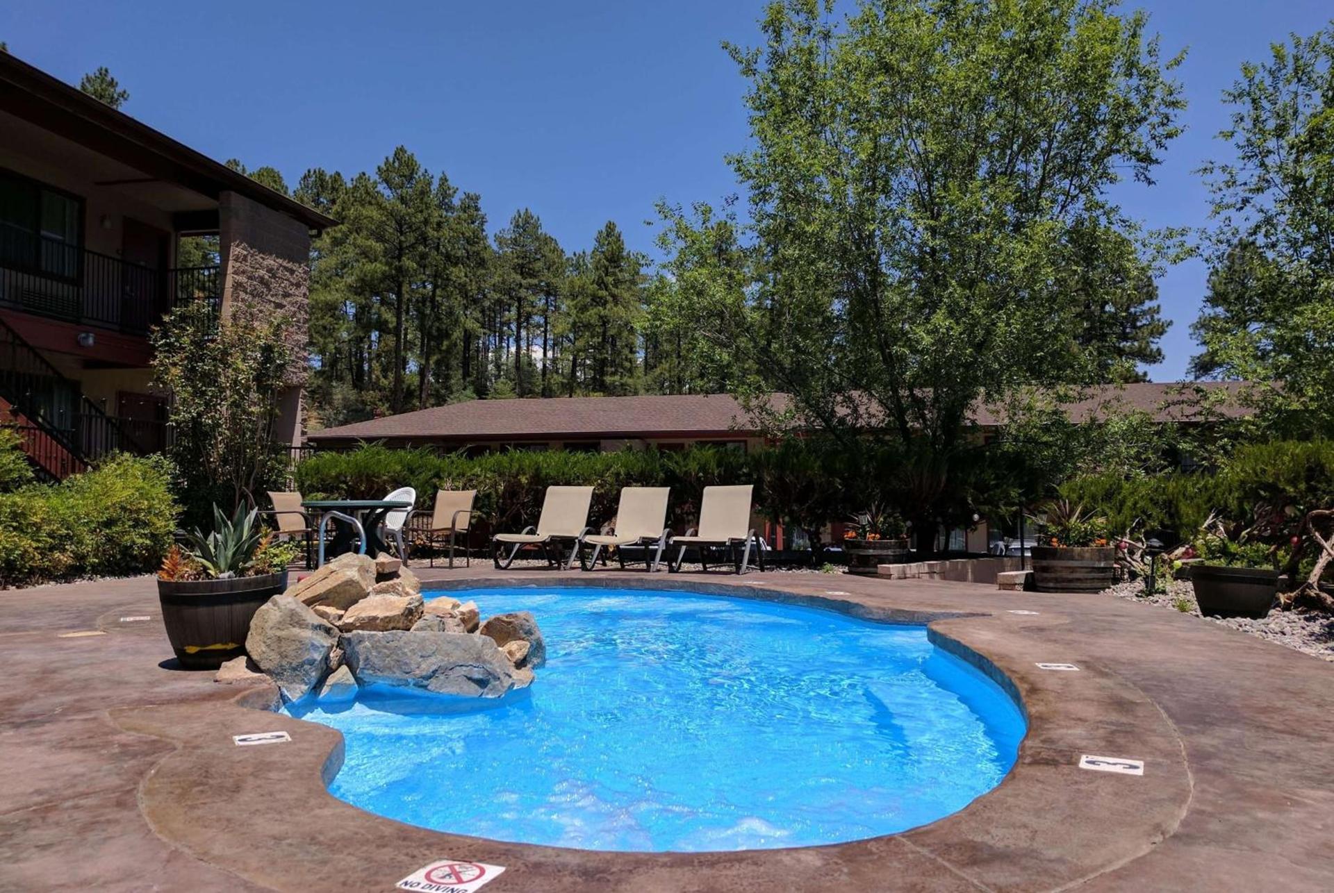 Days Inn by Wyndham Prescott photo 6