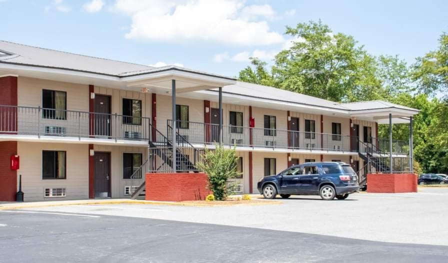 Econo Lodge Vidalia photo 37