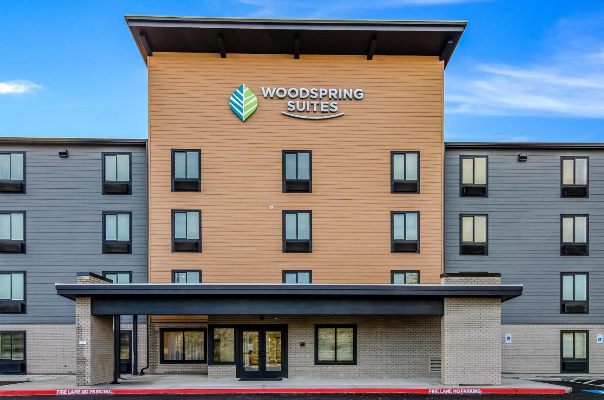 WoodSpring Suites Portland Vancouver photo 40