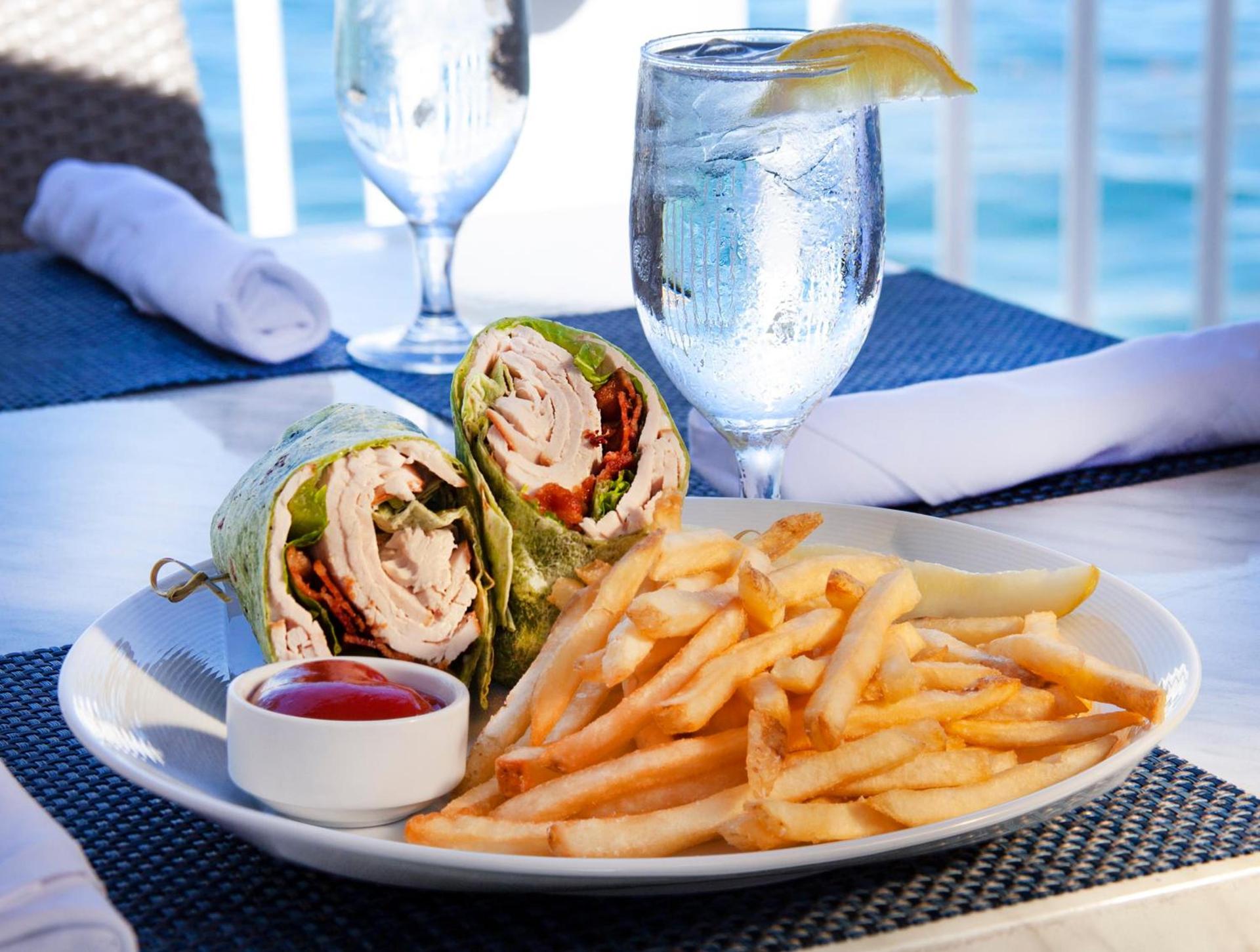 Pier House Resort & Spa photo 82