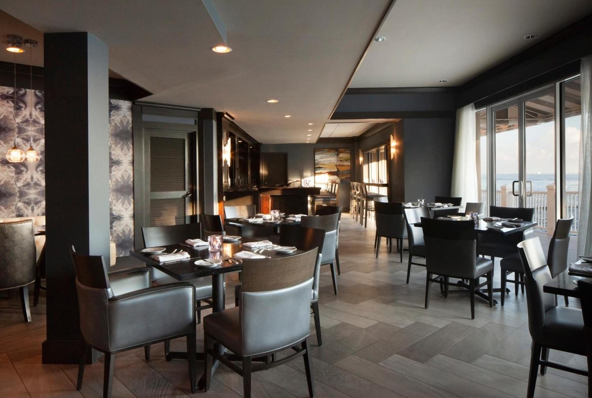 Pier House Resort & Spa photo 60