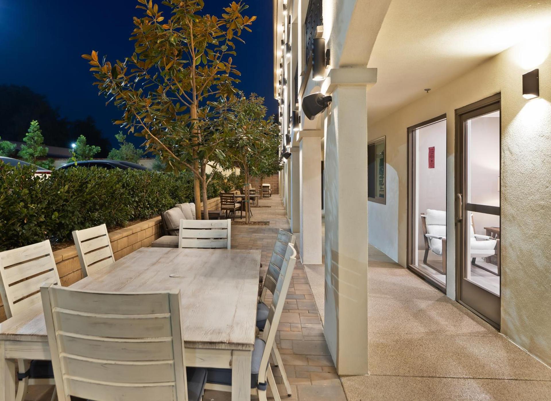 Hotel Huntington photo 20