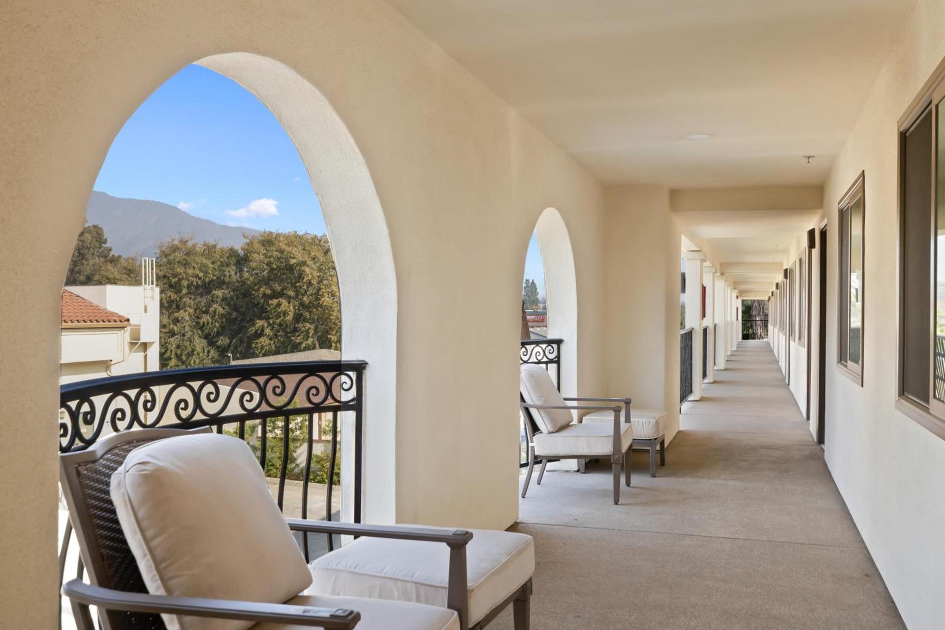 Hotel Huntington photo 15