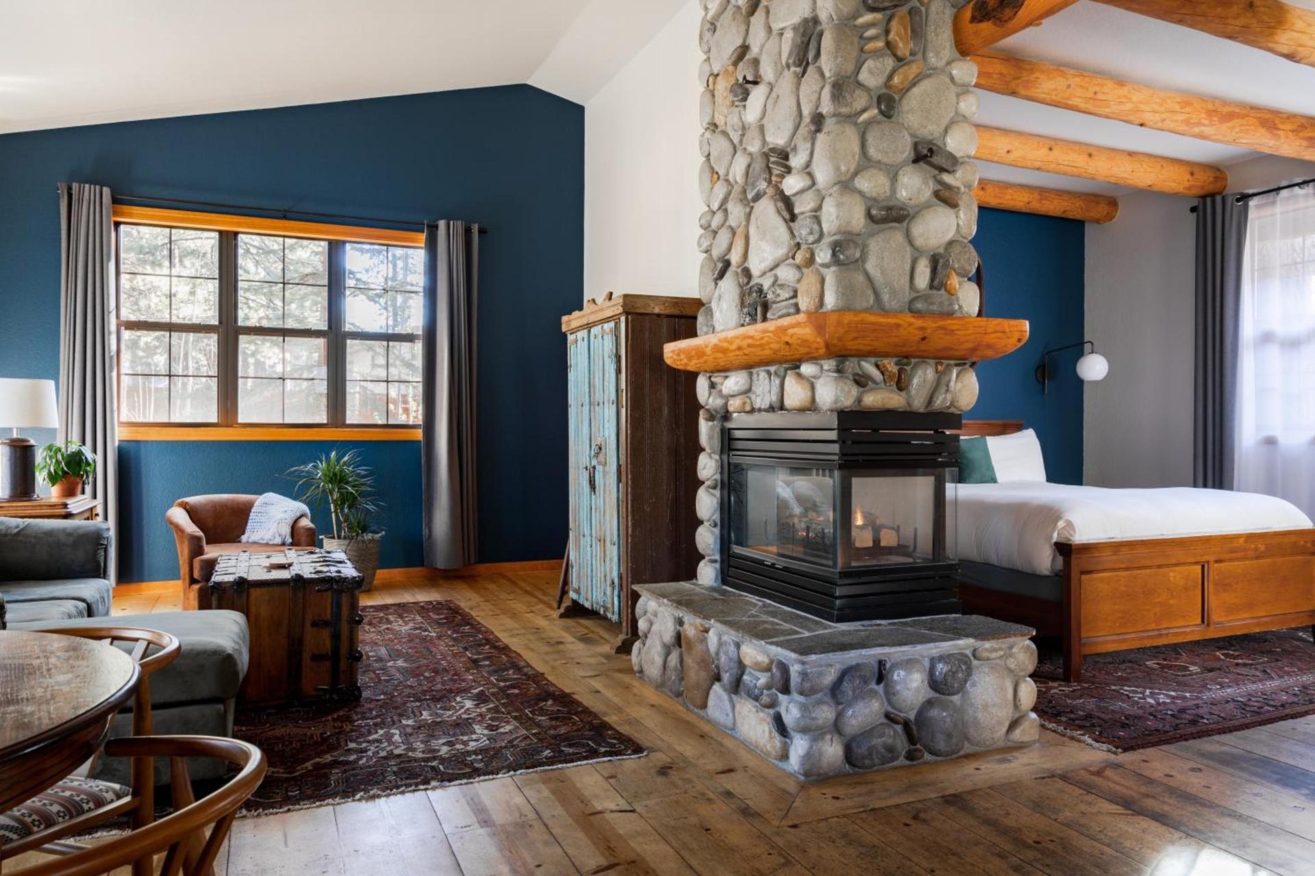 Black Bear Lodge photo 45