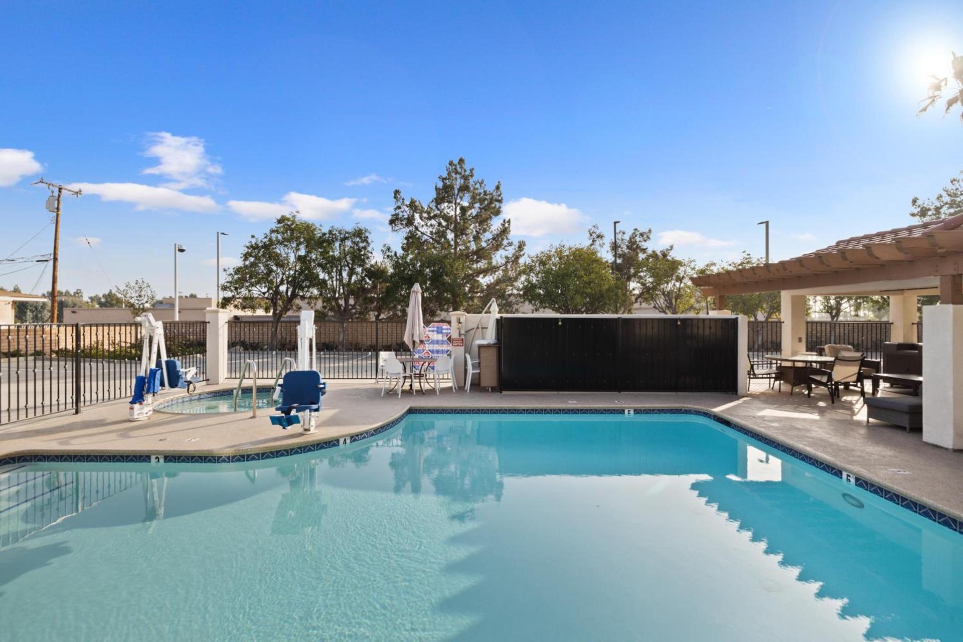 Hotel Huntington photo 40