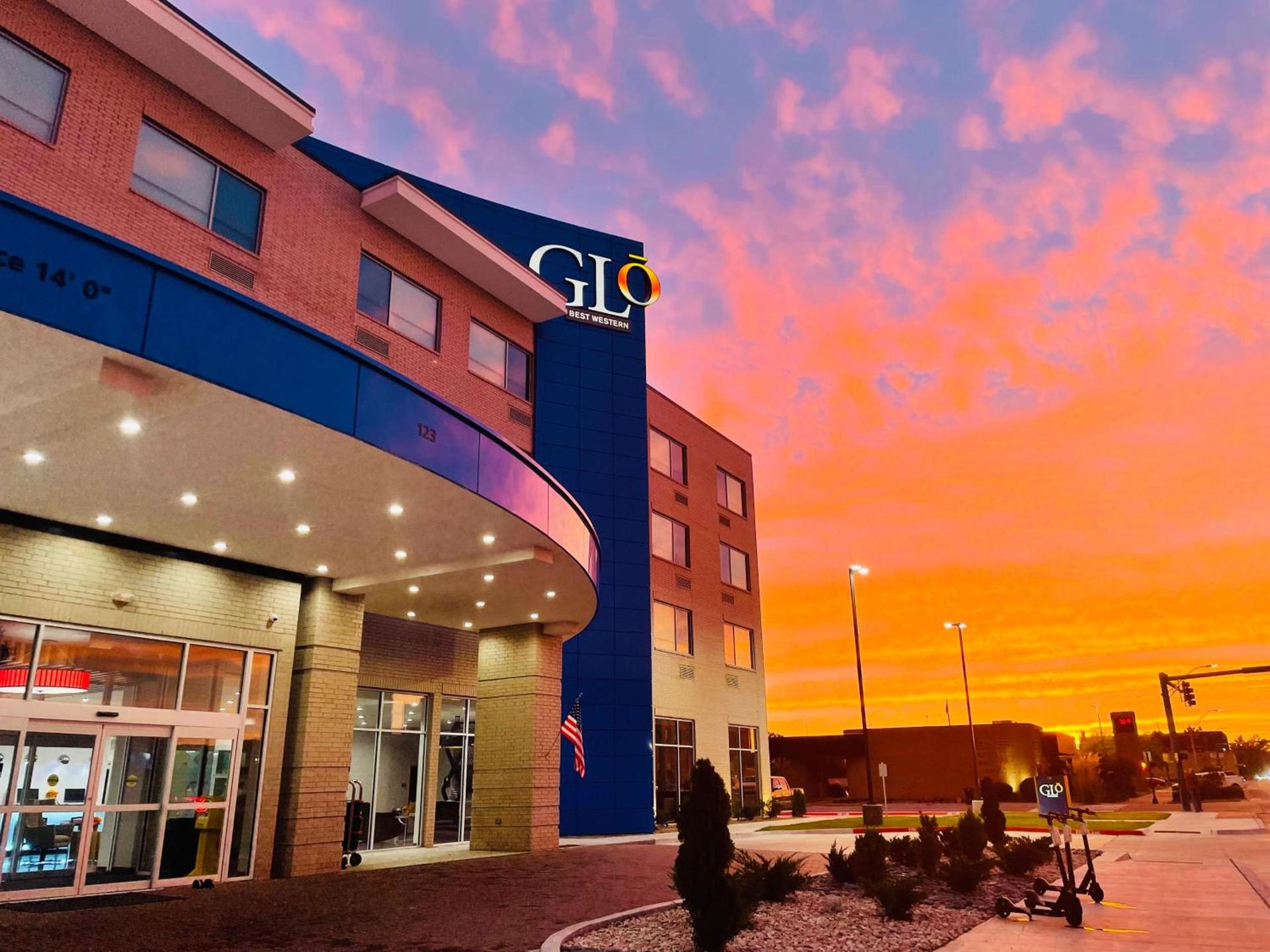 GLō Best Western Enid OK Downtown - Convention Center Hotel — hotel in Enid