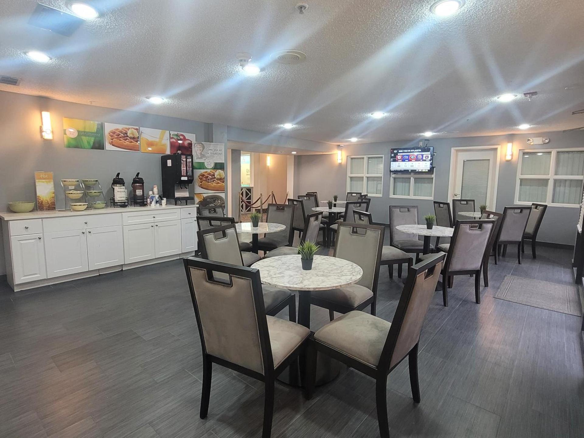 Quality Inn & Suites Irving DFW Airport South photo 45