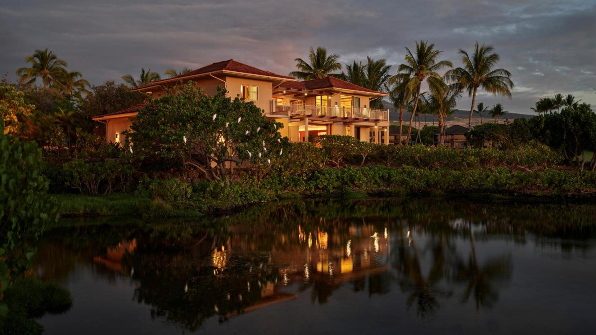 Four Seasons Resort Hualalai photo 28