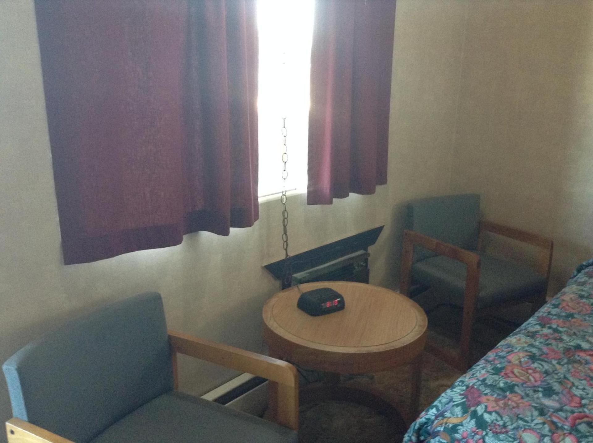 Downtown Motel photo 6