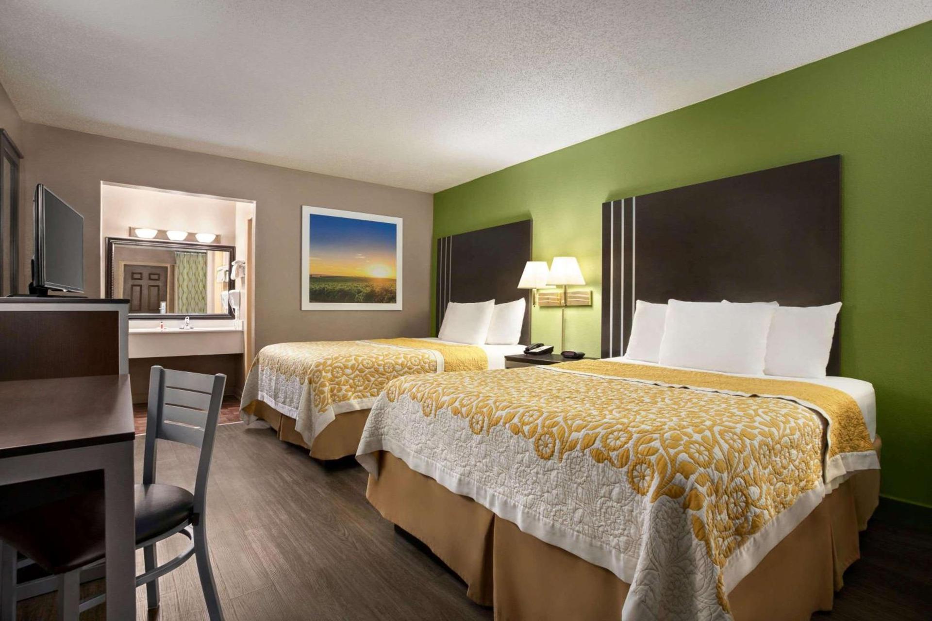 Days Inn by Wyndham Hardeeville/ I-95 State Line photo 19
