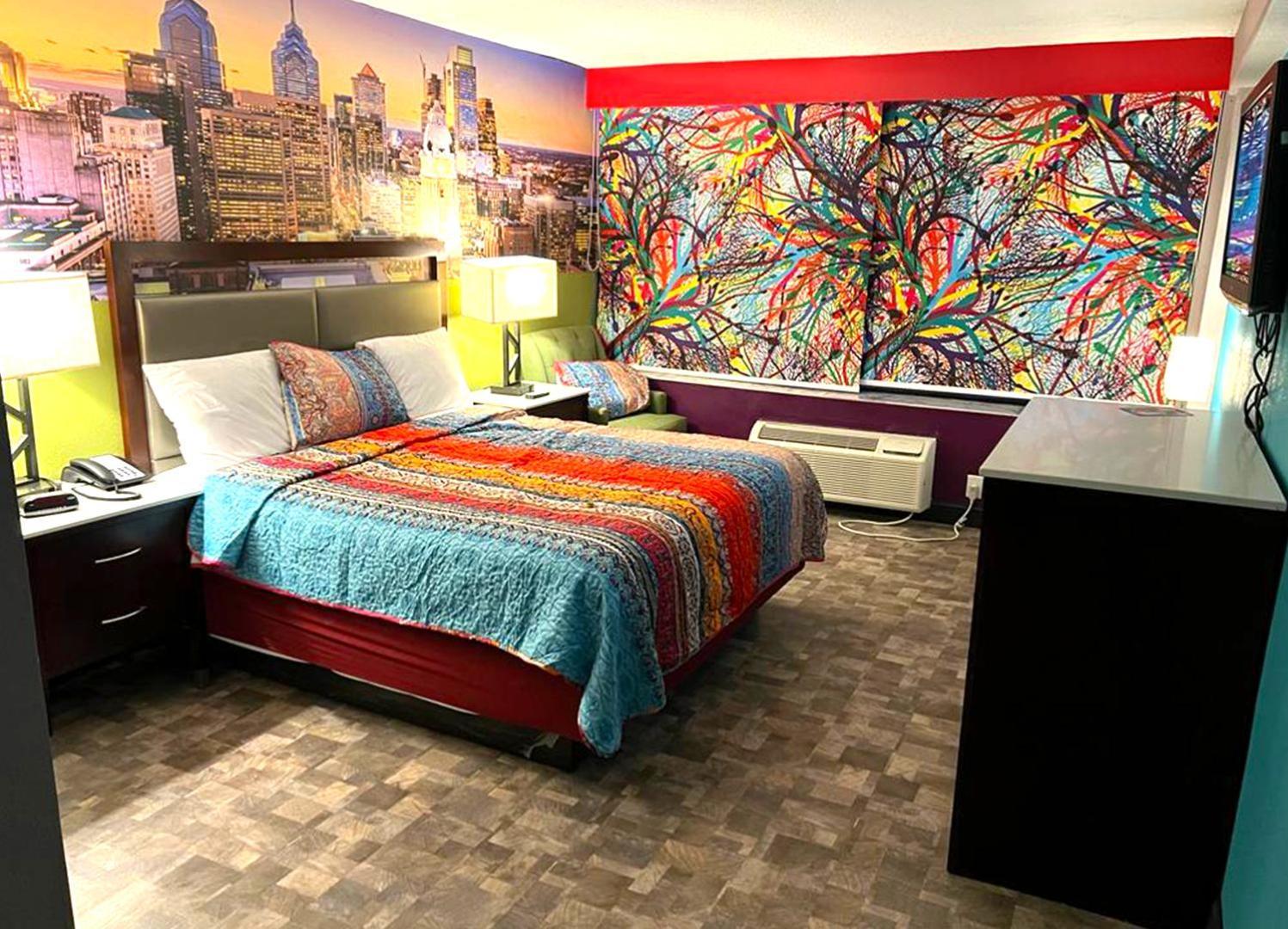 Philly Inn & Suites photo 24