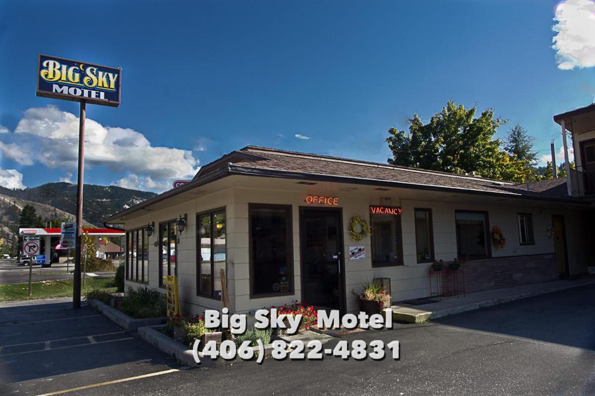 Big Sky Motel photo 8