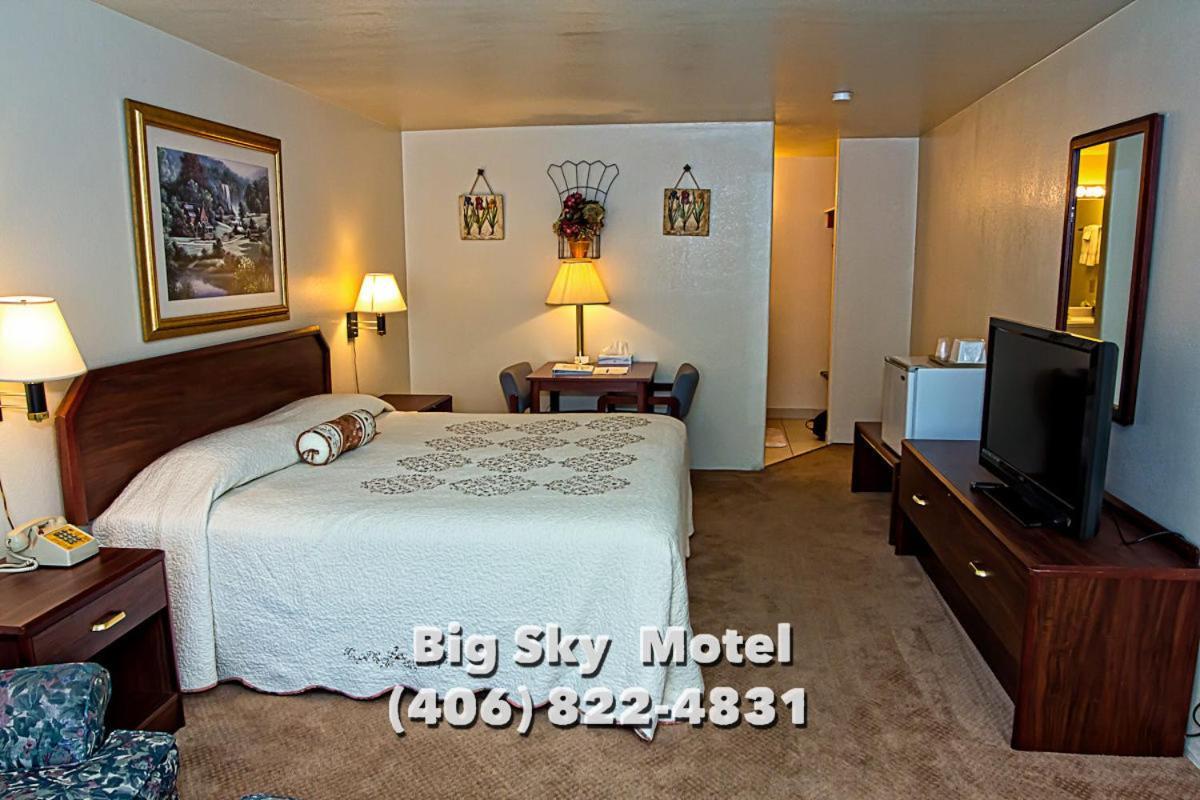 Big Sky Motel photo 5