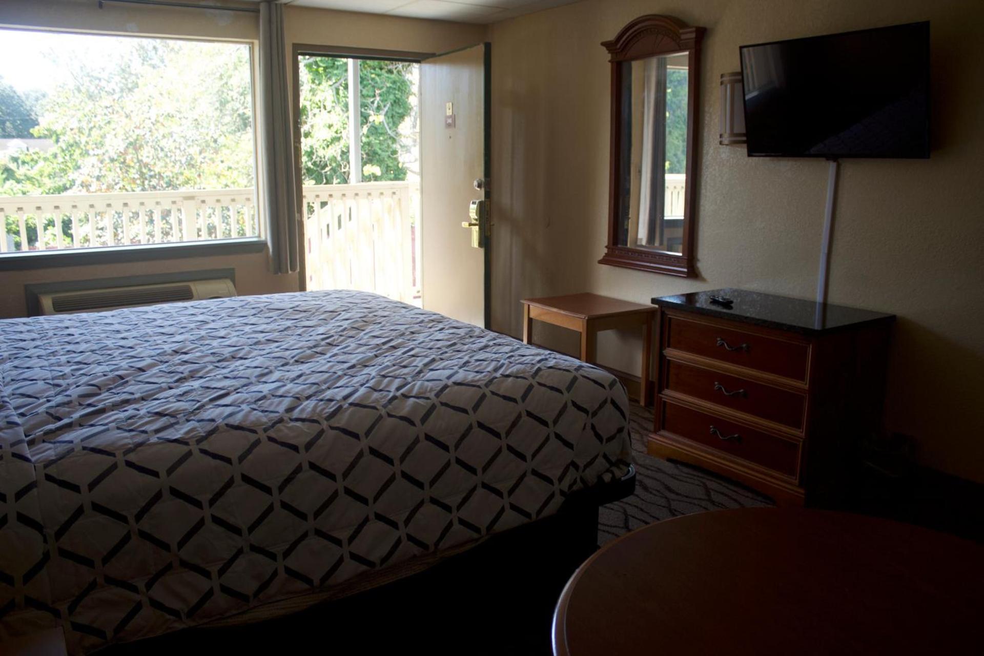 Express INN photo 9